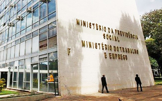 Extinção do ministério do Trabalho 'não é oportuno, nem eficiente', diz juiz do trabalho
